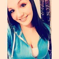 Allie Thayer's Instagram, Twitter & Facebook