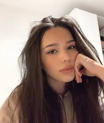 Martyna Balsam On Instagram This One Filter On Ig Which Makes You Look Super Tan Brown Hair Pictures Brown Hair Brown Eyes Brown Hair Selfie