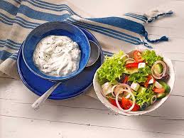 Tzatziki Wie Ich Es Aus Kreta Mitgebracht Habe Rezept Mit Bild Griechisches Essen Rezepte Tzatziki