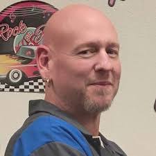 Eric Baumbach's Instagram, Twitter & Facebook