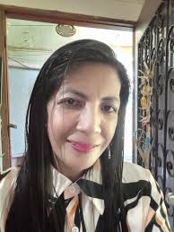 My tinutingnan c Ate Myrna my spaceship ata😂 GOOD MORNING EVERYONE HAPPY  FRIDAY 😍🥰 #everyoneシ゚ #followerseveryone #nonfollowersviewers  #followersシ゚ #koreananghilasl #koreananghilaslangmalakas  #friendsfollowersViewers ...