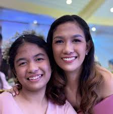 As the year comes to an end, I want to sincerely thank everyone who has  supported my small business throughout the year. To my amazing customers,  your trust, love, and continued support