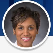 Krista Roper's Instagram, Twitter & Facebook