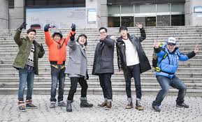 2 days 1 night members at kim joo hyuk mortuary while jung joon young still unaware of this news source: The Best Opening Spot Kbs Main Building 2 Days 1 Night Twodaysonenight