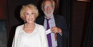 We did not find results for: Tragikh Eirwneia Poy Htan O Ale3andros Lykoyrezos Otan Pe8ane H Zwh Laskarh Diaforetiko