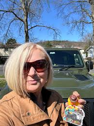 Huge tire duck in Sweden no jeeps in sight