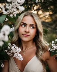 June Kern's Instagram, Twitter & Facebook