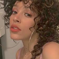 Anabel Batista (anabellisdelpilar)