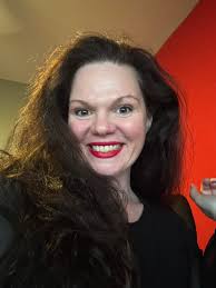 Networking with health-beauty-wellness industry professionals