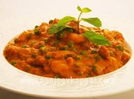 Khoya Kaju Matar Vegetarian Recipe Foodfood Sanjeev Kapoor Kitchen By Master Chef Sanjeev Kapoo Indian Food Recipes Vegetarian Indian Food Recipes Recipes