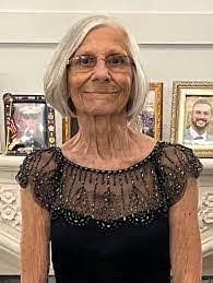 Peggy Persinger's Instagram, Twitter & Facebook