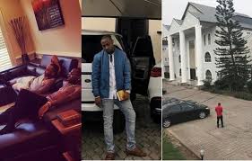 It is located along the lekki epe expressway in a serene and exclusive area of lagos and functions as an ideal place for your comfort, security and privacy. Checkout The Interior Of Davido S Lekki And Us Mansions Photos Video Page 2 Of 2 Theinfong