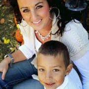 Holly Bachali's Instagram, Twitter & Facebook