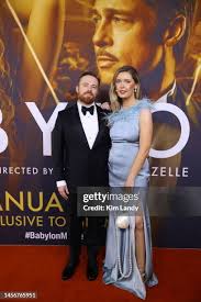 35 Photos & High Res Pictures