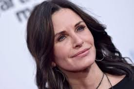 Courteney cox and actor david arquette married on june 12, 1999. Courteney Cox Age Husband Daughter Net Worth Now Kids Celeb Tattler