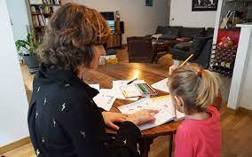 Covid 19 Des Associations Accompagnent L Ecole A La Ville De Paris