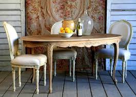 Dining tables, chairs, buffets, servers, hutches, china cabinets and more can create the perfect room to display your style and taste and allow for fun family. 15 Awesomely Adorned Vintage Dining Rooms Home Design Lover