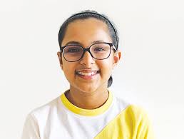 ANANYA GUPTA'S CAMPAIGN TO PROVIDE HIGH QUALITY MASKS TO MUMBAI POLICE by  Rotary Club Of Worli Bombay Trust