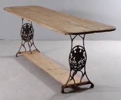 60 Ideas To Recycle Vintage Sewing Machines Sewing Table Repurpose Old Sewing Machines Furniture Diy
