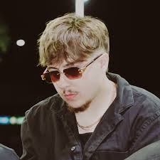 Brendan Rush (@iambrendanrush) • Instagram photos and videos