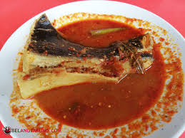 Tapi ikan pari yang digunakan ialah yang jenis isinya melekat di tulang. Asam Pedas Ikan Kembung Dan Pari Di Asam Pedas Simpang Ampat Melaka Some Bullet For Your Head