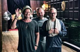 Share klassentreffen 1.0 movie to your friends. Klassentreffen 1 0 Die Unglaubliche Reise Der Silberrucken 2018 Film Cinema De