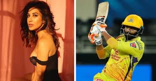 Ravindrasinh anirudhsinh jadeja, commonly known as ravindra jadeja, is an indian international cricketer. Singer Actress Sophie Choudry Clean Bowled Over By Ravindra Jadeja S Batting In Ipl 2020 Crickettimes Com