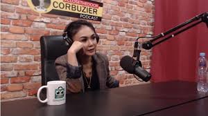 Melakukan onani atau masturbasi merupakan sebuah cara sederhana seseorang baik pria dan. Yuni Shara Gunakan Alat Ini Untuk Puaskan Diri Sendiri Ada Manfaatnya