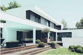 Mit ihrer hilfe können andere von erfahrungsberichten aus erster hand profitieren! Schoner Wohnen Auf Der Ulmer Halbhohe Das Weisse Haus Panorama Stuttgarter Nachrichten