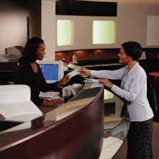 Bank tellers have the sometimes thankless tasks of processing customer banking transactions. Qualifications For Bank Tellers