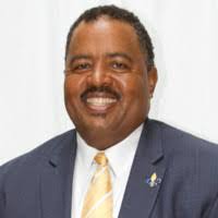 Robin Hammonds's Instagram, Twitter & Facebook