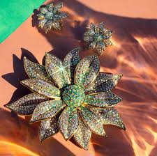 heidi daus christmas pins