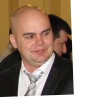 200+ perfiles de «Antus»