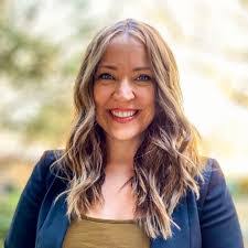 Janet Bales's Instagram, Twitter & Facebook