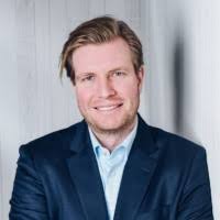 3900+ "(apel)" profiles