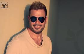 فيديو عمرو دياب يحقق رقما قياسيا في ألبوم كل حياتي ومفاجأة جديدة للجمهور مجلة هي