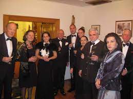 He is an actor, known for kormányinfó (2015). Igy Vadaszik Lazar Janos 444