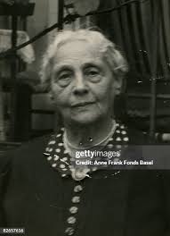 Alice Frank-Stern , Anne Frank's paternal grandmother, circa 1940. News  Photo