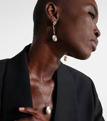 Mateo Gold White Outfit Jewelry