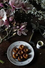 Caneles Have A Mysterious Past Originating From Bordeaux Traditionally Bordeaux Wines Were Clarified With Egg Whites A Vinification Food Recipes Tea Cakes