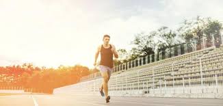 فوائد رياضة الجري متعددة فهو يساعدك فى تحريك عضلاتك كما أنه ينشط دورتك الدموية وله الكثير من الفوائد التى لا تعرفها عنه تعرف عليها فى هذا المقال. ÙƒÙŠÙÙŠØ© Ø§Ù„Ø¬Ø±ÙŠ Ø§Ù„ØµØ­ÙŠØ­ Ø³Ø·ÙˆØ±