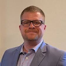 Justin Schirra's Instagram, Twitter & Facebook