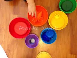¡recortar imágenes online, gratis y fácil! Clasificacion Y Colores Una Actividad Para Hacer Con Tapas Plasticas De Colores Color Measuring Cups Kids