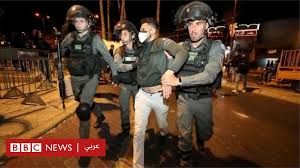 ونشطت منى الكرد وعائلتها على وسائل التواصل الاجتماعي وقبلها على الإعلام، منذ سنوات، لفضح مخططات اسرائيل لتهجير أهالي حي الشيخ جراح وطردهم من منازلهم. 2tjl Ggblb833m