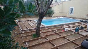 lambourdes en bois exotiques pour terrasse et contour de piscine parquet et terrasse en bois aix en provence les terrass bois exotique terrasse bois terrasse