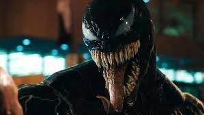 Venom is a 2018 american superhero film featuring the marvel comics character of the same name, produced by columbia pictures in association with marvel and tencent pictures.distributed by sony pictures releasing, it is the first film in the sony pictures universe of marvel characters.directed by ruben fleischer from a screenplay by jeff pinkner, scott rosenberg, and kelly marcel, it stars tom. Venom 2018 Unsere Filmkritik