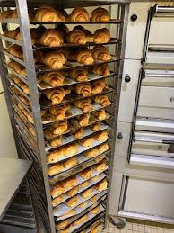 Agencement boulangerie pâtisserie chocolaterie boulanger patissier chocolatier rennes nantes angers le mans creation. Institut Curie On Twitter Immense Merci A La Boulangerie Monte De Saint Cloud Pour Leur Delicate Initiative A L Intention De Notre Formidable Personnel Soignant Pleinement Mobilise Face A L Epidemie De Covid19
