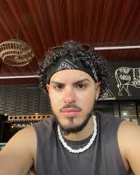 Mark Tavares's Instagram, Twitter & Facebook