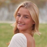 1600+ "Leslie's" profiles