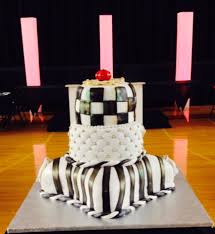 Black And White Checkered Cake Mackenzie Child S Wedding Cake Black And White Checkered Black And White Cake Cake Homeade Cake Let Them Eat Cake